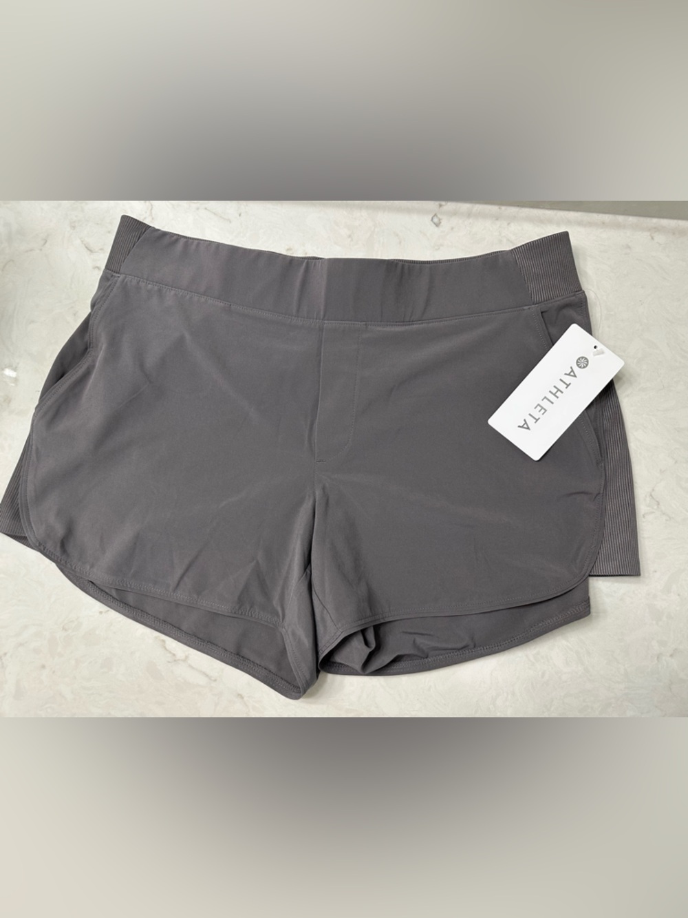 Athleta Women’s Gray High-Rise Performance Shorts, Brooklyn Short, 12, NWT